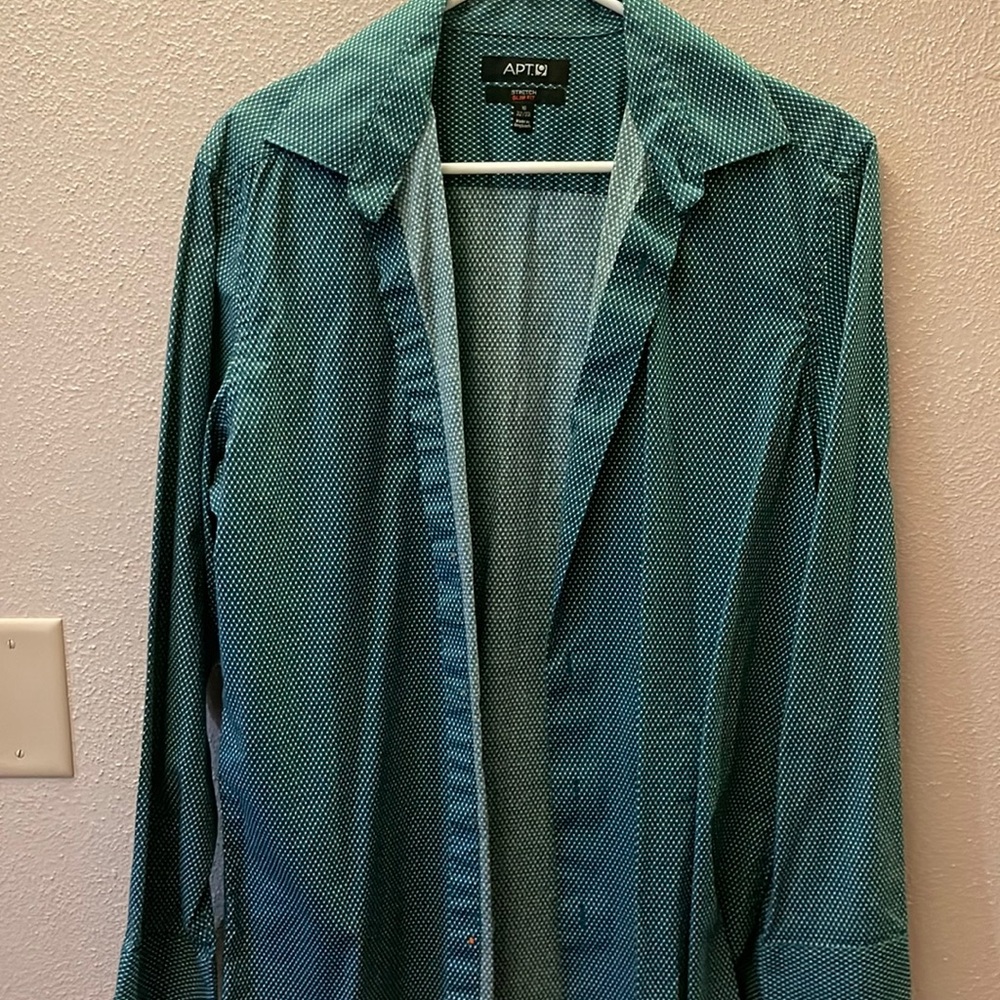 Men’s Dress Polka Dot Button Down